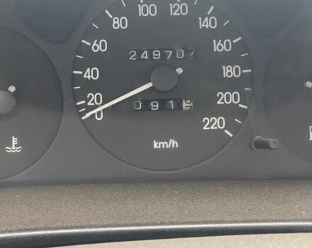 Червоний Деу Сенс, об'ємом двигуна 1.3 л та пробігом 250 тис. км за 1543 $, фото 4 на Automoto.ua