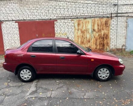 Червоний Деу Сенс, об'ємом двигуна 1.5 л та пробігом 200 тис. км за 2750 $, фото 1 на Automoto.ua