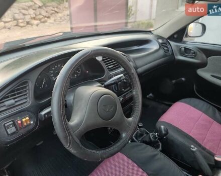 Красный Дэу Сенс, объемом двигателя 1.3 л и пробегом 255 тыс. км за 1700 $, фото 5 на Automoto.ua