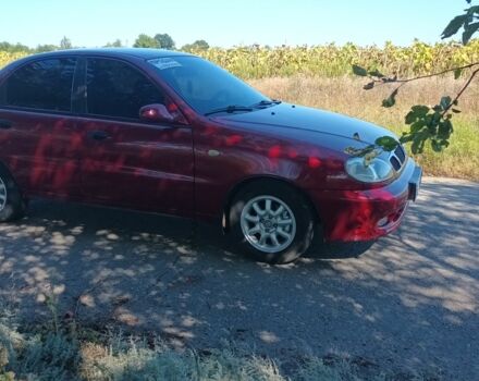 Красный Дэу Сенс, объемом двигателя 1.5 л и пробегом 150 тыс. км за 2600 $, фото 2 на Automoto.ua