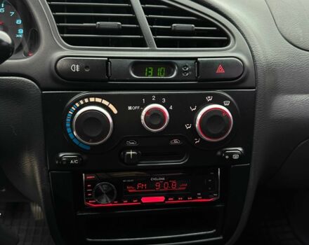 Червоний Деу Сенс, об'ємом двигуна 1.5 л та пробігом 177 тис. км за 3200 $, фото 17 на Automoto.ua