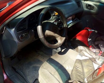 Красный Дэу Сенс, объемом двигателя 1.3 л и пробегом 341 тыс. км за 1950 $, фото 8 на Automoto.ua
