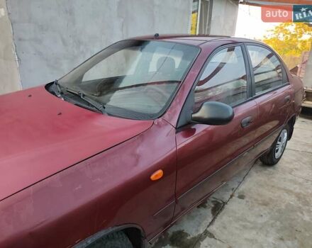 Красный Дэу Сенс, объемом двигателя 1.3 л и пробегом 255 тыс. км за 1700 $, фото 4 на Automoto.ua