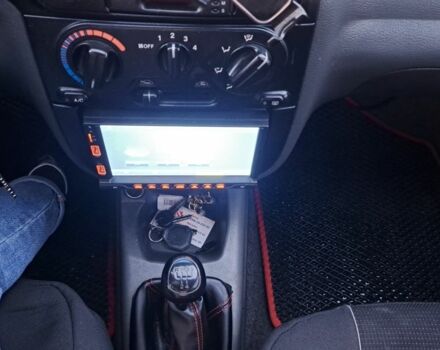 Красный Дэу Сенс, объемом двигателя 1.5 л и пробегом 257 тыс. км за 2800 $, фото 2 на Automoto.ua