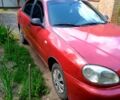 Красный Дэу Сенс, объемом двигателя 1.3 л и пробегом 200 тыс. км за 1100 $, фото 1 на Automoto.ua