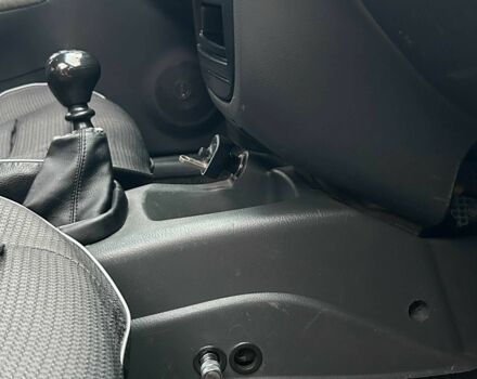 Красный Дэу Сенс, объемом двигателя 1.6 л и пробегом 223 тыс. км за 3600 $, фото 16 на Automoto.ua