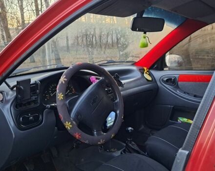 Красный Дэу Сенс, объемом двигателя 1.5 л и пробегом 257 тыс. км за 2800 $, фото 3 на Automoto.ua