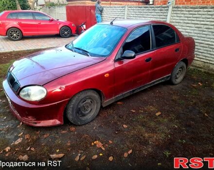 Красный Дэу Сенс, объемом двигателя 1.3 л и пробегом 316 тыс. км за 600 $, фото 1 на Automoto.ua