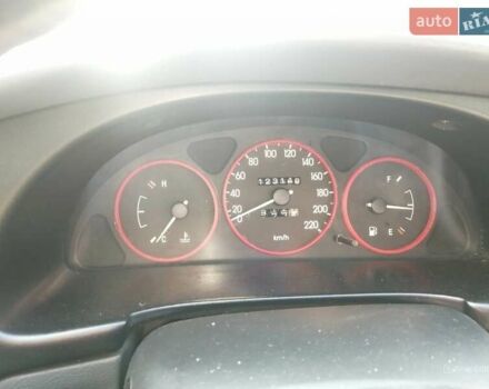 Червоний Деу Сенс, об'ємом двигуна 1.3 л та пробігом 125 тис. км за 1800 $, фото 3 на Automoto.ua