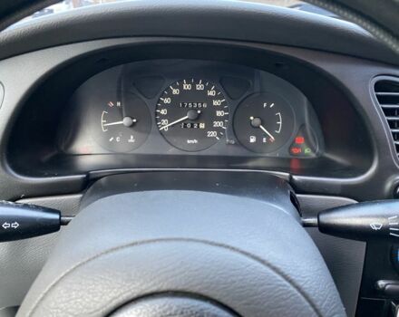 Красный Дэу Сенс, объемом двигателя 1.3 л и пробегом 175 тыс. км за 1950 $, фото 12 на Automoto.ua