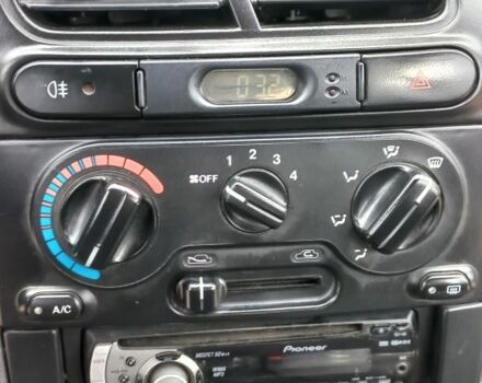 Красный Дэу Сенс, объемом двигателя 1.5 л и пробегом 286 тыс. км за 1750 $, фото 6 на Automoto.ua