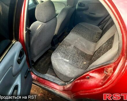 Красный Дэу Сенс, объемом двигателя 1.3 л и пробегом 316 тыс. км за 600 $, фото 5 на Automoto.ua