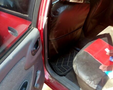 Красный Дэу Сенс, объемом двигателя 1.3 л и пробегом 341 тыс. км за 1950 $, фото 11 на Automoto.ua