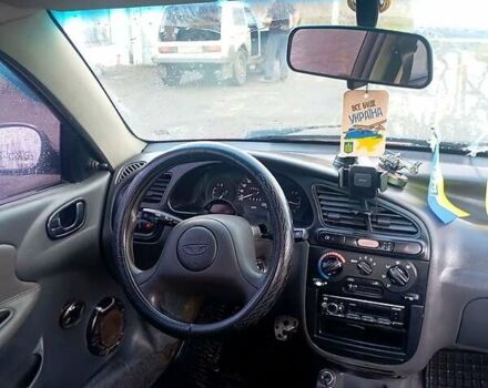 Червоний Деу Сенс, об'ємом двигуна 1.3 л та пробігом 210 тис. км за 2500 $, фото 6 на Automoto.ua