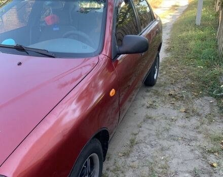 Красный Дэу Сенс, объемом двигателя 1.4 л и пробегом 166 тыс. км за 2000 $, фото 1 на Automoto.ua