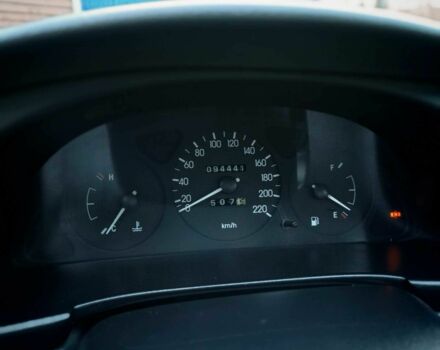 Деу Сенс 2008 у Бердичеве на Automoto.ua Червоний Деу Сенс, об'ємом двигуна 1.5 л та пробігом 90 тис. км за 2900 $, фото 14 на Automoto.ua