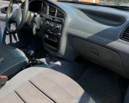 Красный Дэу Сенс, объемом двигателя 1.5 л и пробегом 284 тыс. км за 1800 $, фото 3 на Automoto.ua