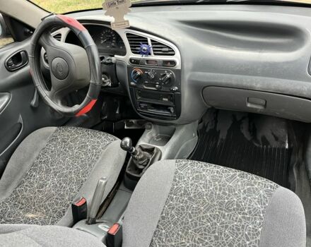 Червоний Деу Сенс, об'ємом двигуна 1.3 л та пробігом 3 тис. км за 1428 $, фото 12 на Automoto.ua