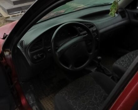 Червоний Деу Сенс, об'ємом двигуна 1.5 л та пробігом 180 тис. км за 800 $, фото 4 на Automoto.ua