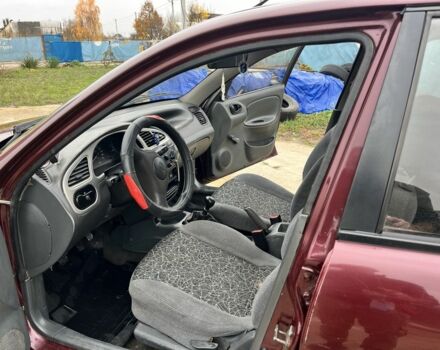 Червоний Деу Сенс, об'ємом двигуна 1.3 л та пробігом 3 тис. км за 1428 $, фото 7 на Automoto.ua