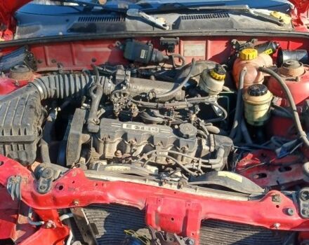 Красный Дэу Сенс, объемом двигателя 1.5 л и пробегом 154 тыс. км за 550 $, фото 3 на Automoto.ua