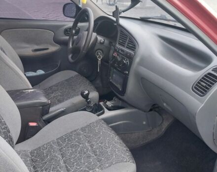 Красный Дэу Сенс, объемом двигателя 1.4 л и пробегом 194 тыс. км за 3550 $, фото 8 на Automoto.ua