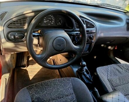 Червоний Деу Сенс, об'ємом двигуна 1.5 л та пробігом 114 тис. км за 2300 $, фото 5 на Automoto.ua