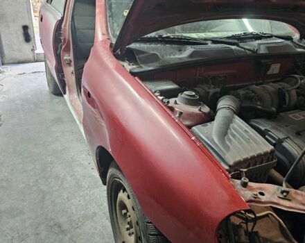 Красный Дэу Сенс, объемом двигателя 1.6 л и пробегом 280 тыс. км за 1429 $, фото 1 на Automoto.ua