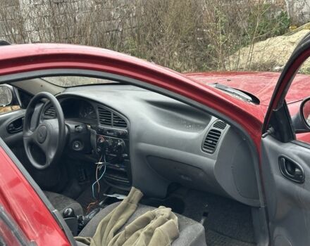 Красный Дэу Сенс, объемом двигателя 1.5 л и пробегом 270 тыс. км за 700 $, фото 6 на Automoto.ua