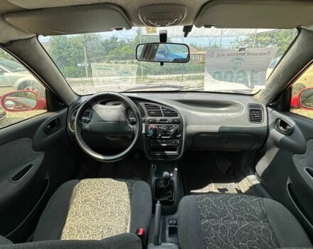 Красный Дэу Сенс, объемом двигателя 1.6 л и пробегом 198 тыс. км за 2900 $, фото 4 на Automoto.ua