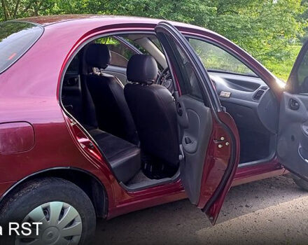 Червоний Деу Сенс, об'ємом двигуна 1.3 л та пробігом 135 тис. км за 2600 $, фото 3 на Automoto.ua