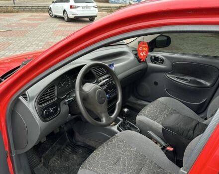 Красный Дэу Сенс, объемом двигателя 1.5 л и пробегом 174 тыс. км за 2700 $, фото 2 на Automoto.ua