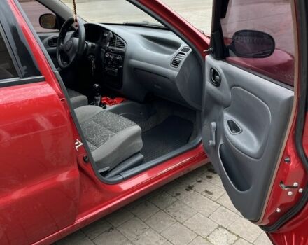 Деу Сенс 2008 у Стрые на Automoto.ua Червоний Деу Сенс, об'ємом двигуна 1.4 л та пробігом 111 тис. км за 2600 $, фото 1 на Automoto.ua