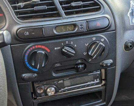 Красный Дэу Сенс, объемом двигателя 0 л и пробегом 180 тыс. км за 1800 $, фото 6 на Automoto.ua