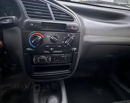 Червоний Деу Сенс, об'ємом двигуна 1.4 л та пробігом 114 тис. км за 2200 $, фото 6 на Automoto.ua