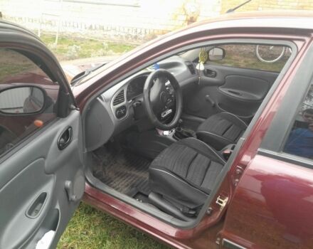 Червоний Деу Сенс, об'ємом двигуна 1.3 л та пробігом 42 тис. км за 3100 $, фото 4 на Automoto.ua