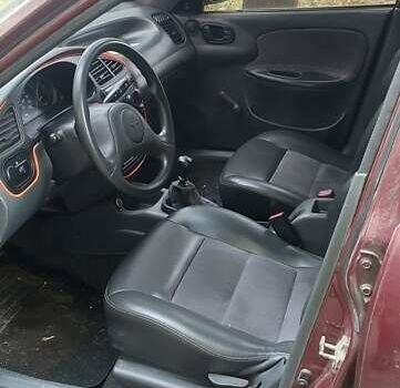 Красный Дэу Сенс, объемом двигателя 1.5 л и пробегом 160 тыс. км за 2200 $, фото 4 на Automoto.ua