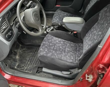 Красный Дэу Сенс, объемом двигателя 1.5 л и пробегом 234 тыс. км за 650 $, фото 3 на Automoto.ua