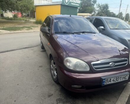 Червоний Деу Сенс, об'ємом двигуна 1.6 л та пробігом 202 тис. км за 2700 $, фото 1 на Automoto.ua