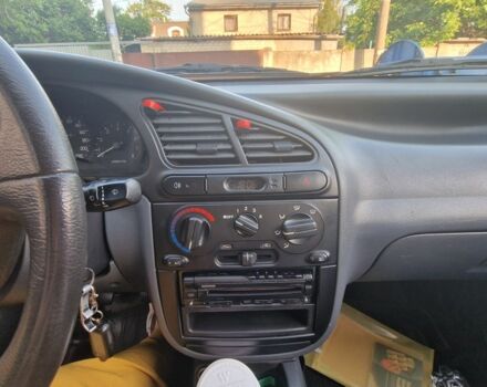 Червоний Деу Сенс, об'ємом двигуна 1.5 л та пробігом 165 тис. км за 2700 $, фото 7 на Automoto.ua