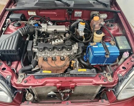 Червоний Деу Сенс, об'ємом двигуна 1.5 л та пробігом 150 тис. км за 2800 $, фото 3 на Automoto.ua