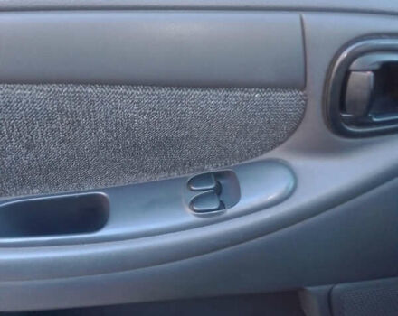 Красный Дэу Сенс, объемом двигателя 1.3 л и пробегом 164 тыс. км за 2500 $, фото 5 на Automoto.ua