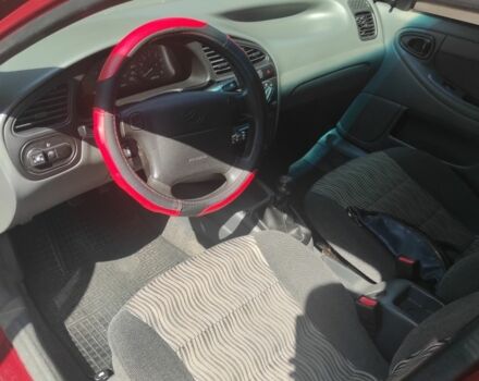 Красный Дэу Сенс, объемом двигателя 1.5 л и пробегом 160 тыс. км за 3700 $, фото 6 на Automoto.ua