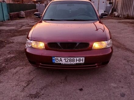 Красный Дэу Сенс, объемом двигателя 1.6 л и пробегом 100 тыс. км за 1850 $, фото 1 на Automoto.ua