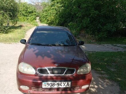 Дэу Сенс 1998 в Харькове на Automoto.ua Красный Дэу Сенс, объемом двигателя 0 л и пробегом 300 тыс. км за 950 $, фото 1 на Automoto.ua