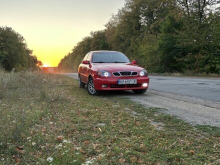 Дэу Сенс 1999 в Жмеренке на Automoto.ua Красный Дэу Сенс, объемом двигателя 1.5 л и пробегом 246 тыс. км за 1899 $, фото 1 на Automoto.ua