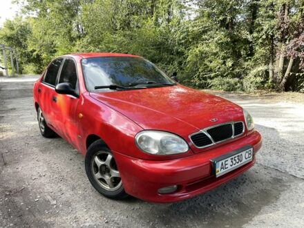Деу Сенс 2002 у Дніпро (Дніпропетровську) на Automoto.ua Червоний Деу Сенс, об'ємом двигуна 1.6 л та пробігом 251 тис. км за 2100 $, фото 1 на Automoto.ua