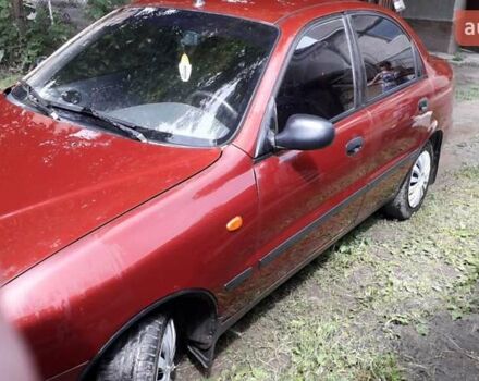 Красный Дэу Сенс, объемом двигателя 1.3 л и пробегом 169 тыс. км за 2300 $, фото 1 на Automoto.ua