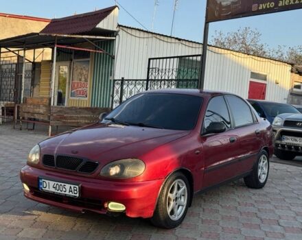 Красный Дэу Сенс, объемом двигателя 1.5 л и пробегом 300 тыс. км за 1699 $, фото 1 на Automoto.ua