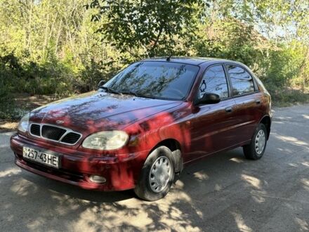 Красный Дэу Сенс, объемом двигателя 1.5 л и пробегом 189 тыс. км за 2550 $, фото 1 на Automoto.ua